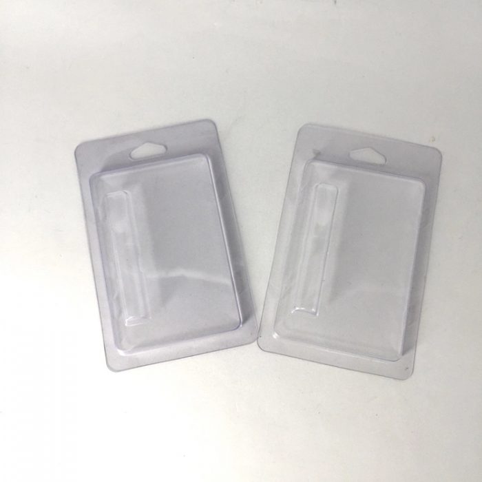 Clamshell blister packaging for vape cartridges